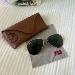 Ray-Ban Aviator Sunglasses